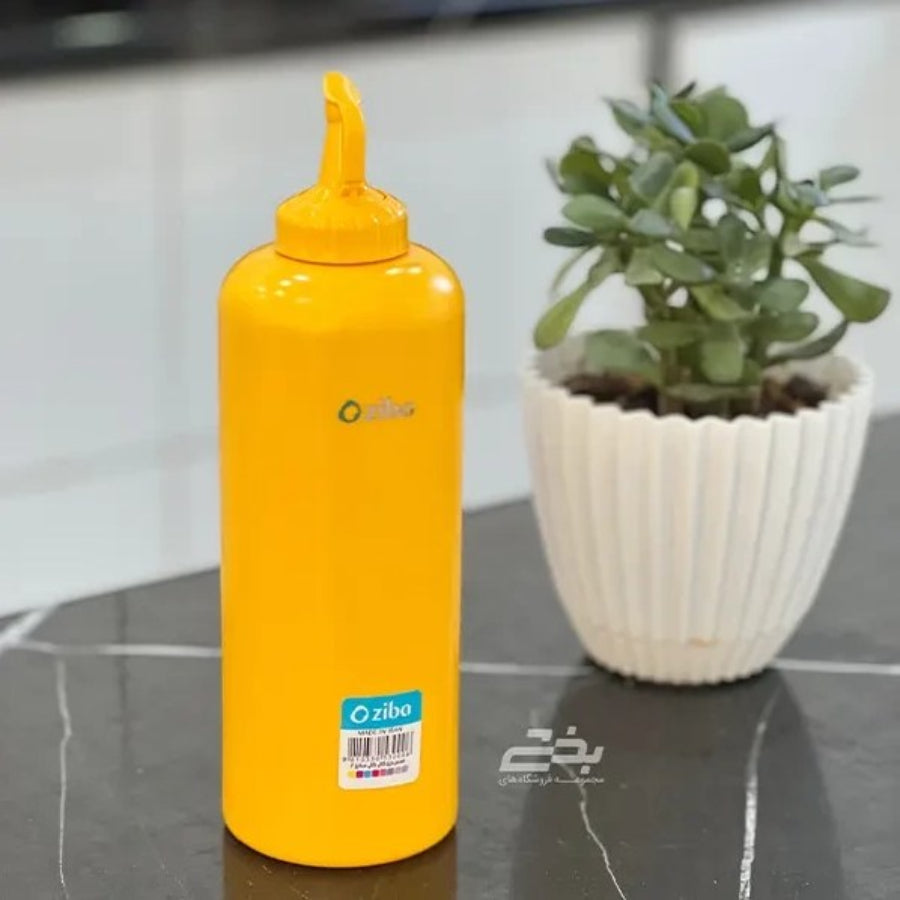 SqueezeEase Sauce Bottle by Ziba